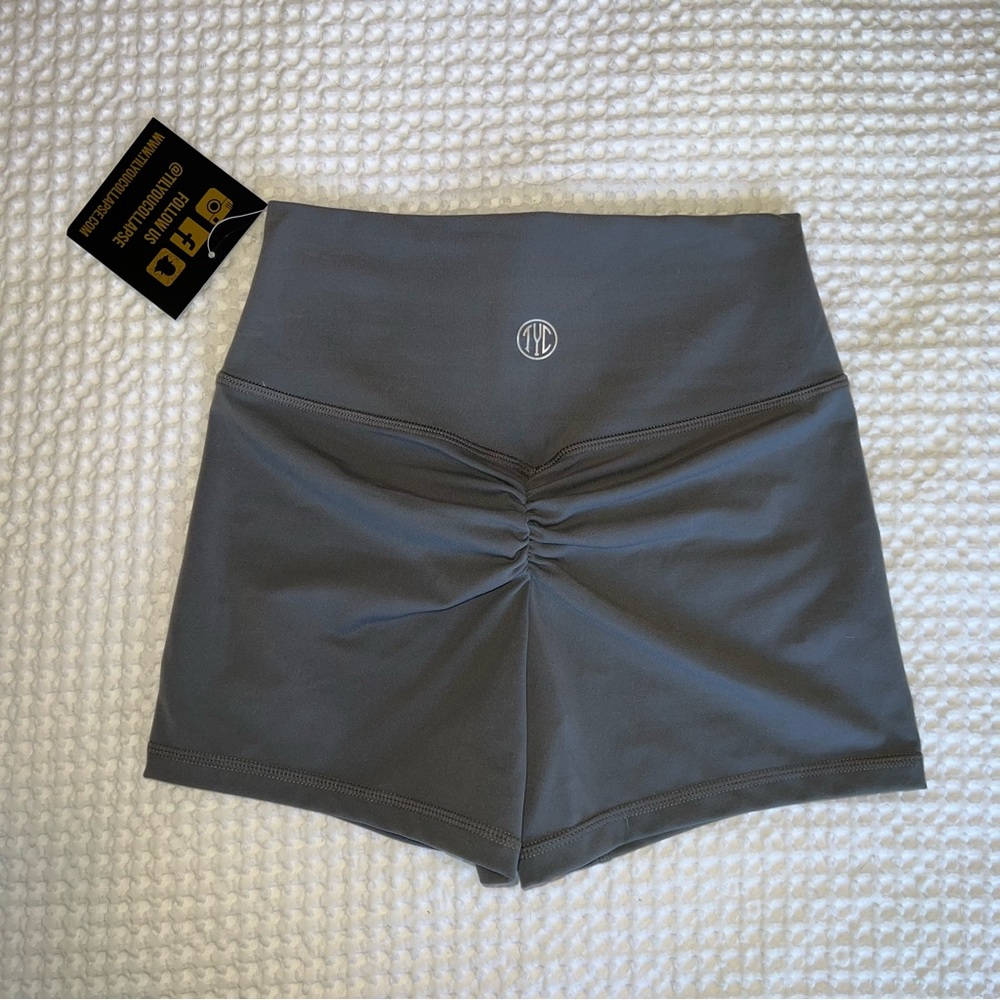 Til You Collapse scrunch booty shorts size XS